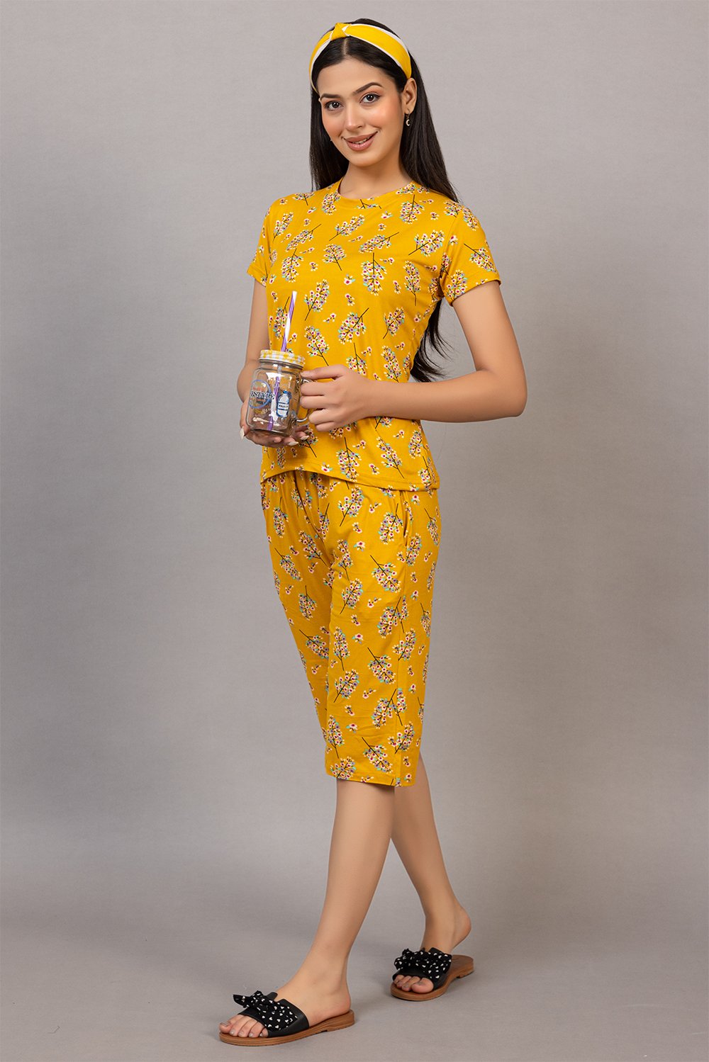  Solzeiq Super Soft Round Neck Yellow Capri Suit